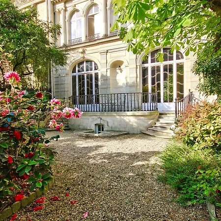 Alfred De Vigny Apartment Paris