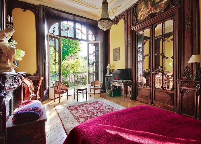 Alfred De Vigny Apartment *